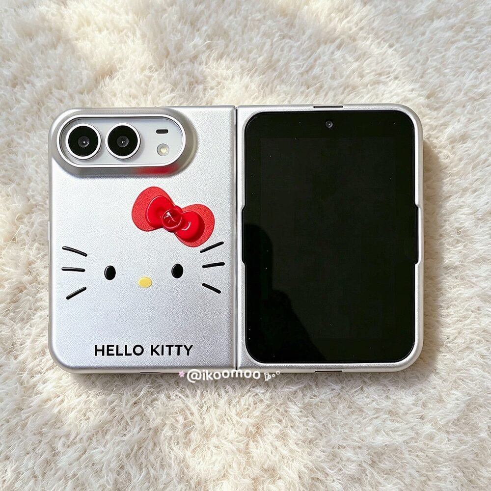 Big Face Kitty in Silver iPhone Duo Case with Bow