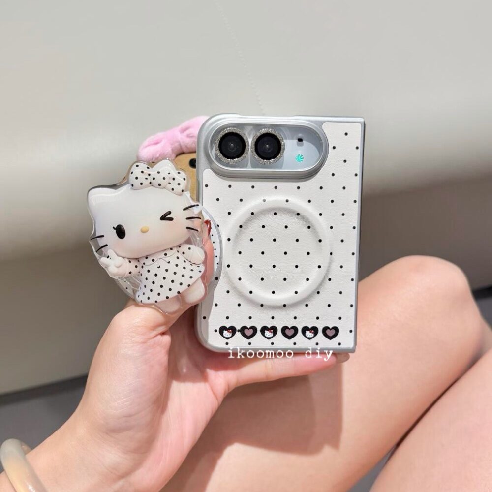 Miss Kitty British Chic Polka Dots MagSafe iPhone Duo Case Set